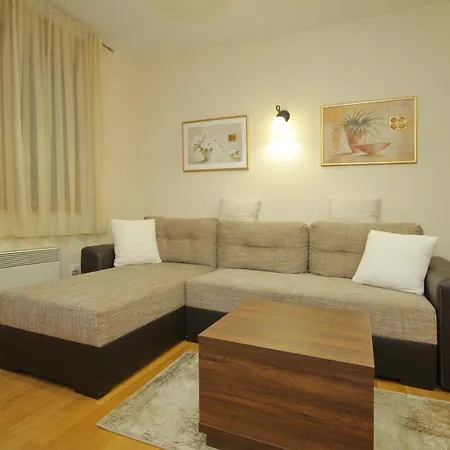 Nera Apartment