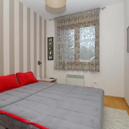 Nera * זלאטיבור